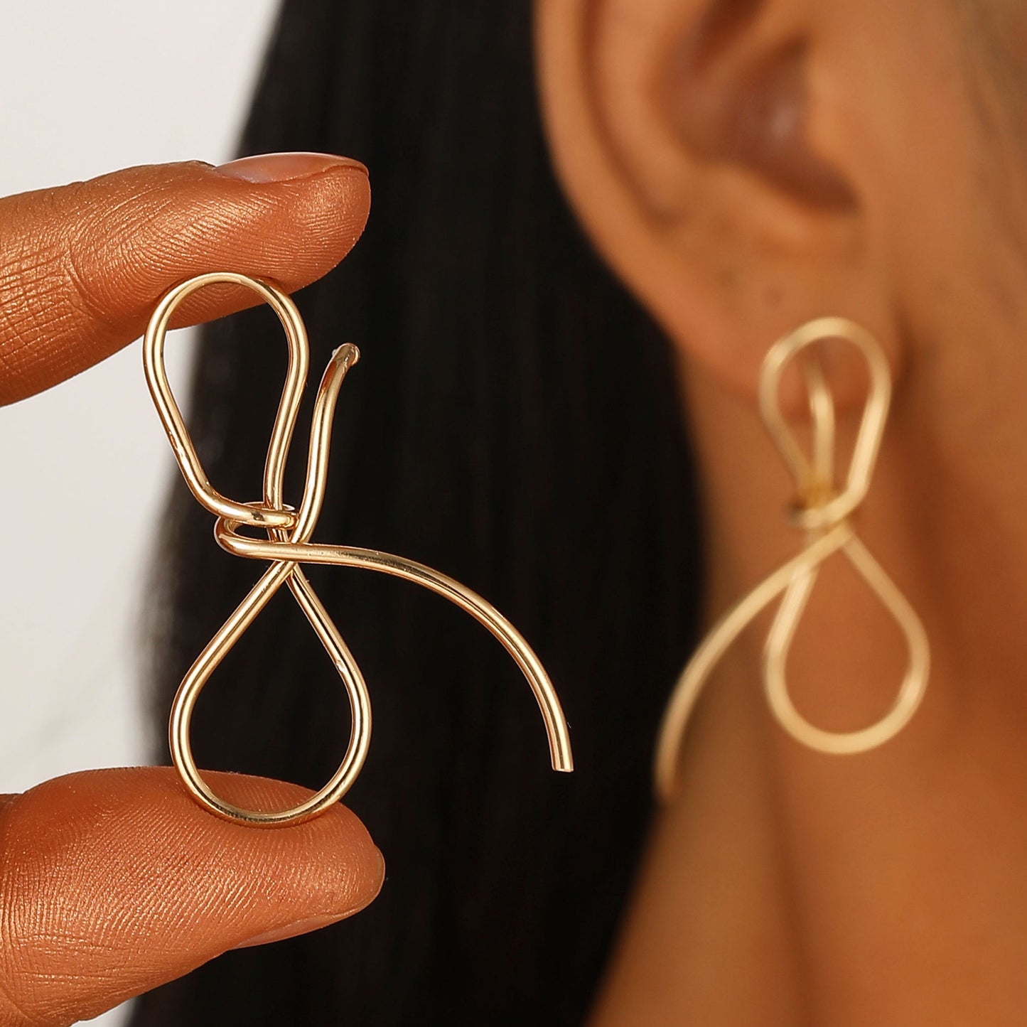 Big Flower Hollow Exaggerated Lines Winding Earrings