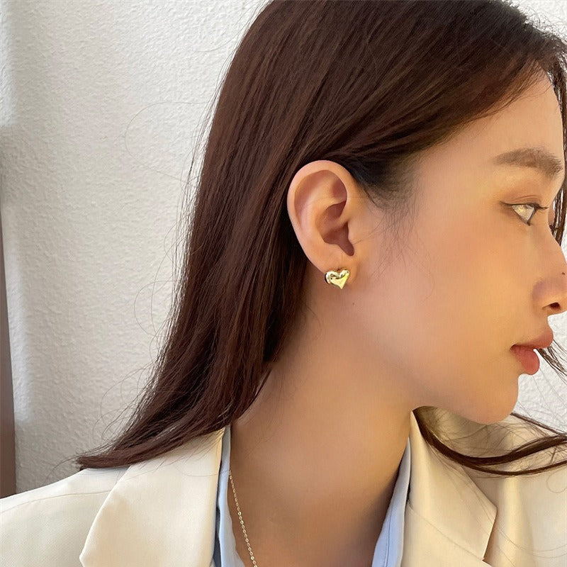 Women's Love Heart Trendy Niche Design Advanced Earrings