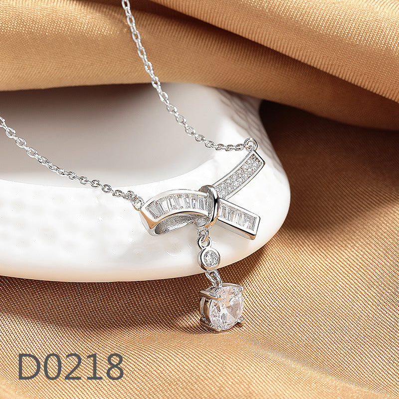 Women's Sweet Micro Inlaid Zircon Flower High-grade Necklaces