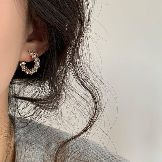 Women's Simple Light Luxury Needle Temperamental Cold Earrings