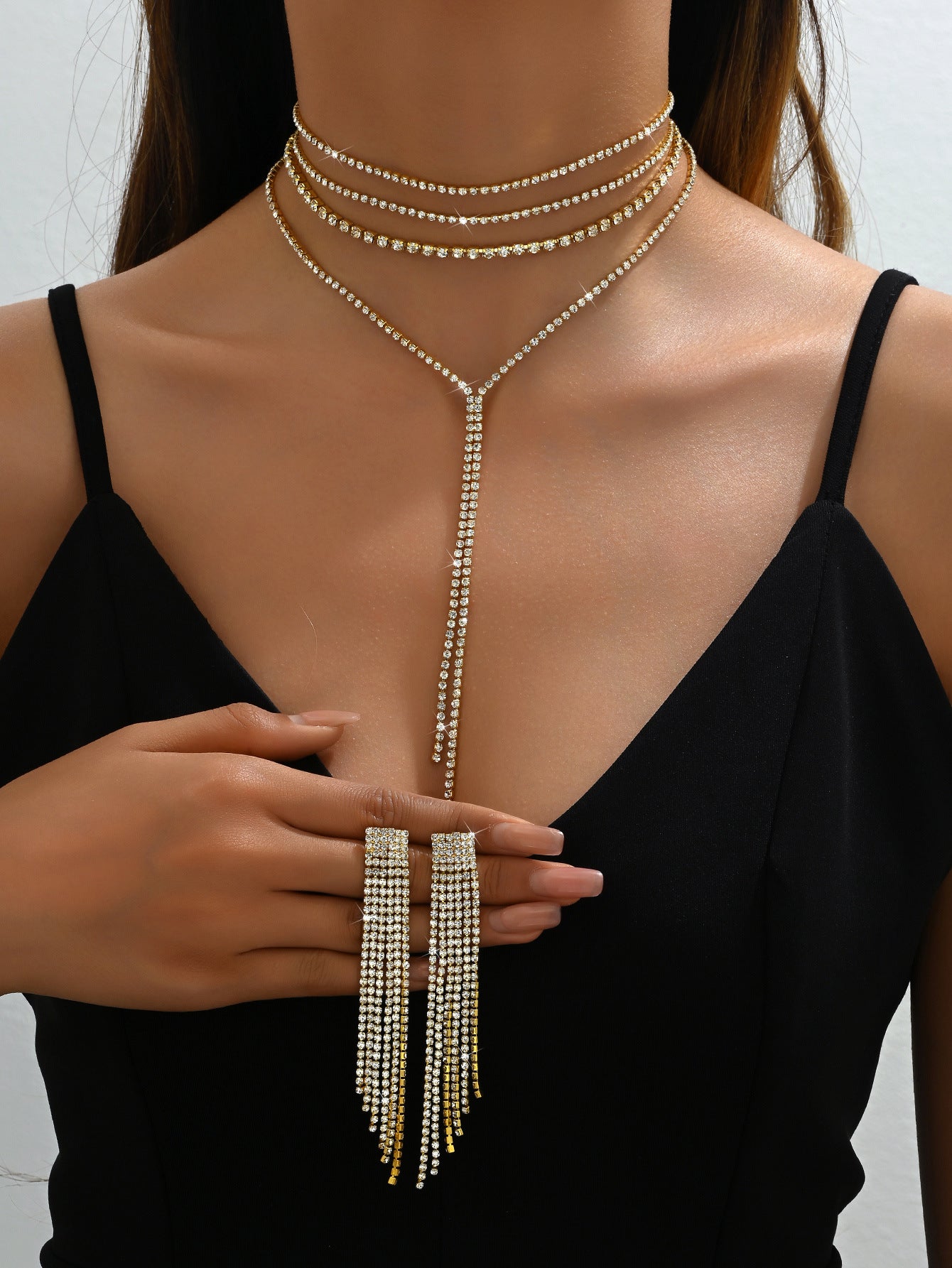 Exaggerated Minority Fashion Rhinestone Light Luxury Tassel Dinner Ball Necklaces