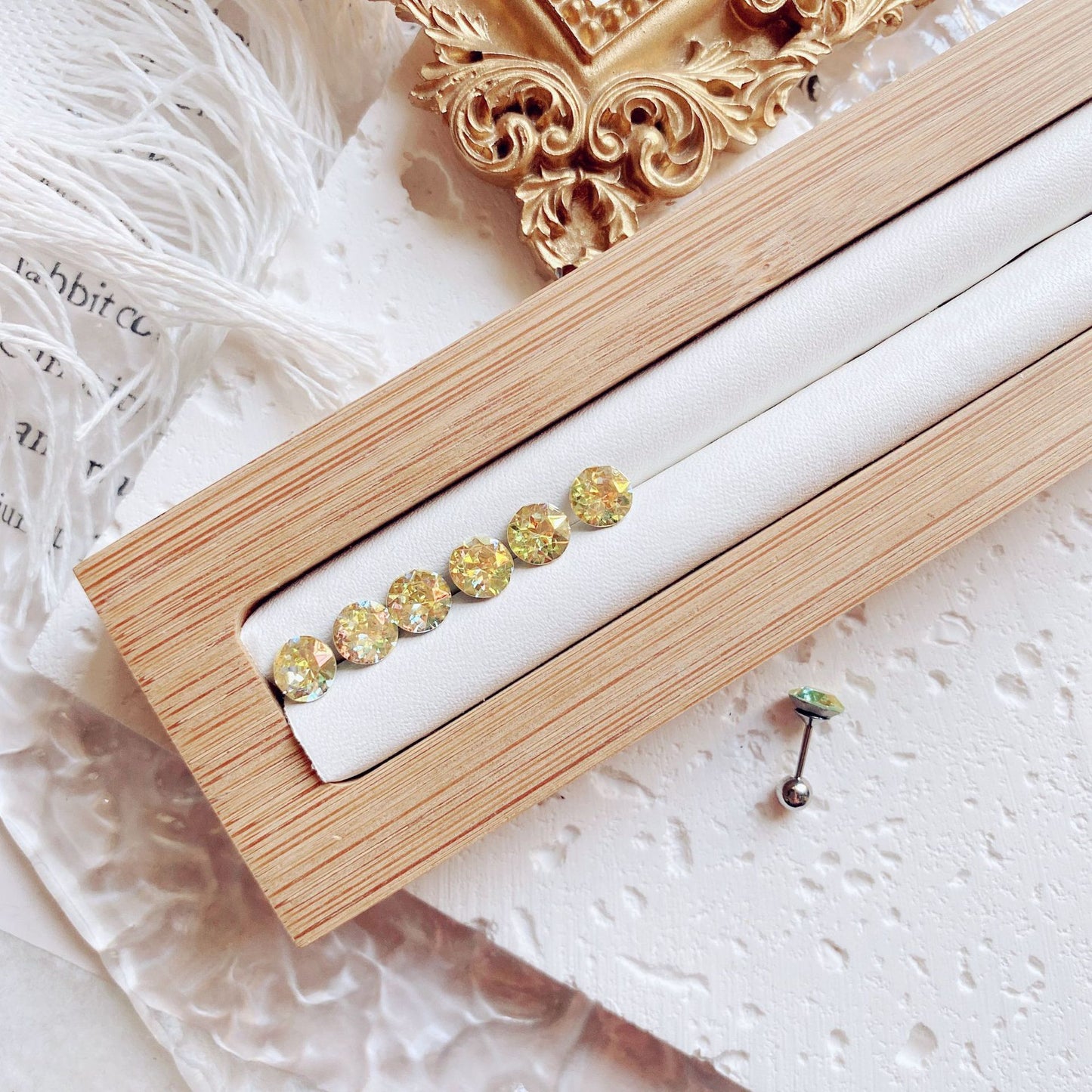 Coating Colorful Crystals Female Screw Tightening Earrings