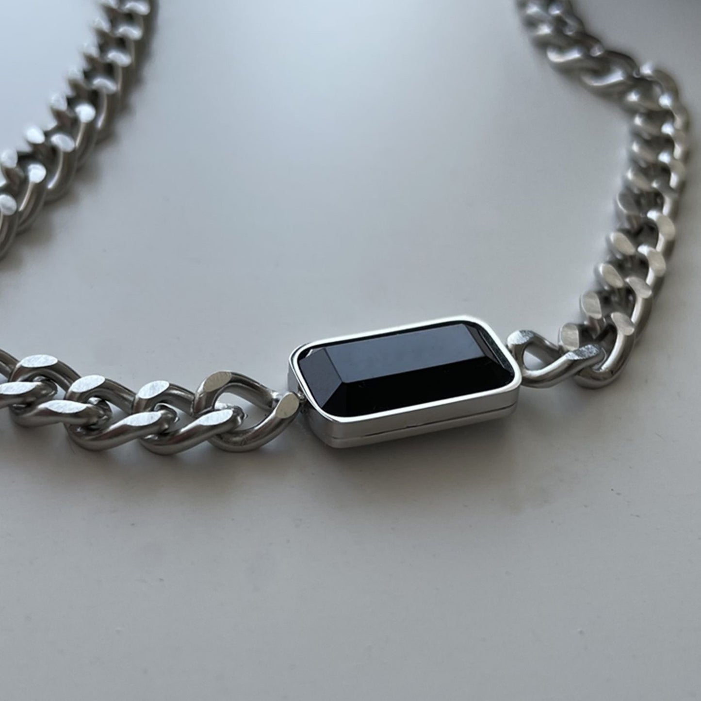 Women's & Men's Geometric Titanium Steel For Simple Black Zircon Niche Design Necklaces