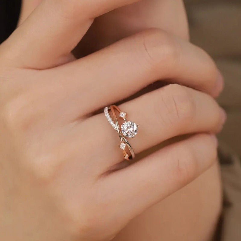 Women's Luxury Retro Cross Star Rail Fashion Ornament Personality Super Rings