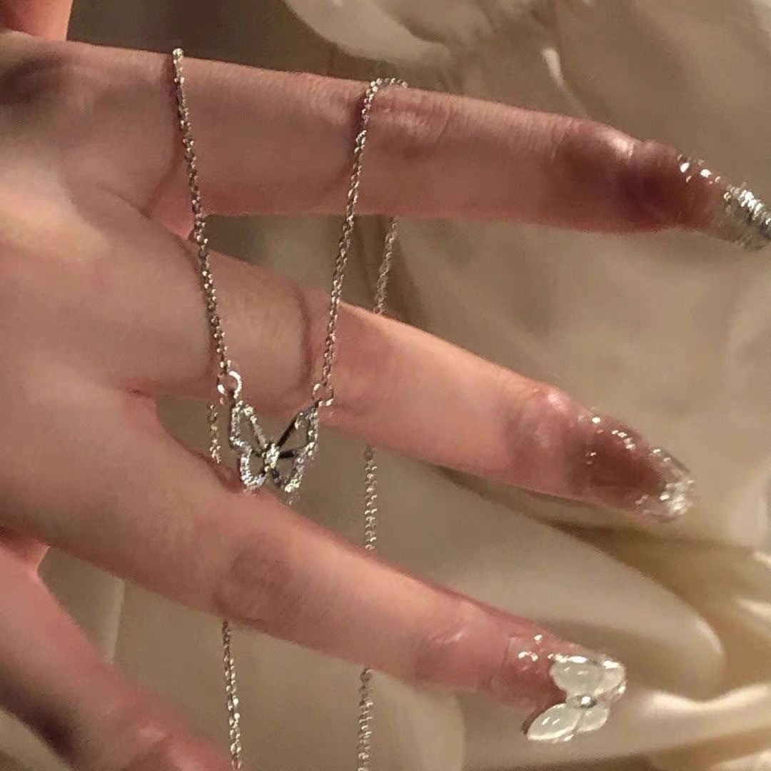 Female Light Luxury Minority High-grade Inlaid Zircon Necklaces
