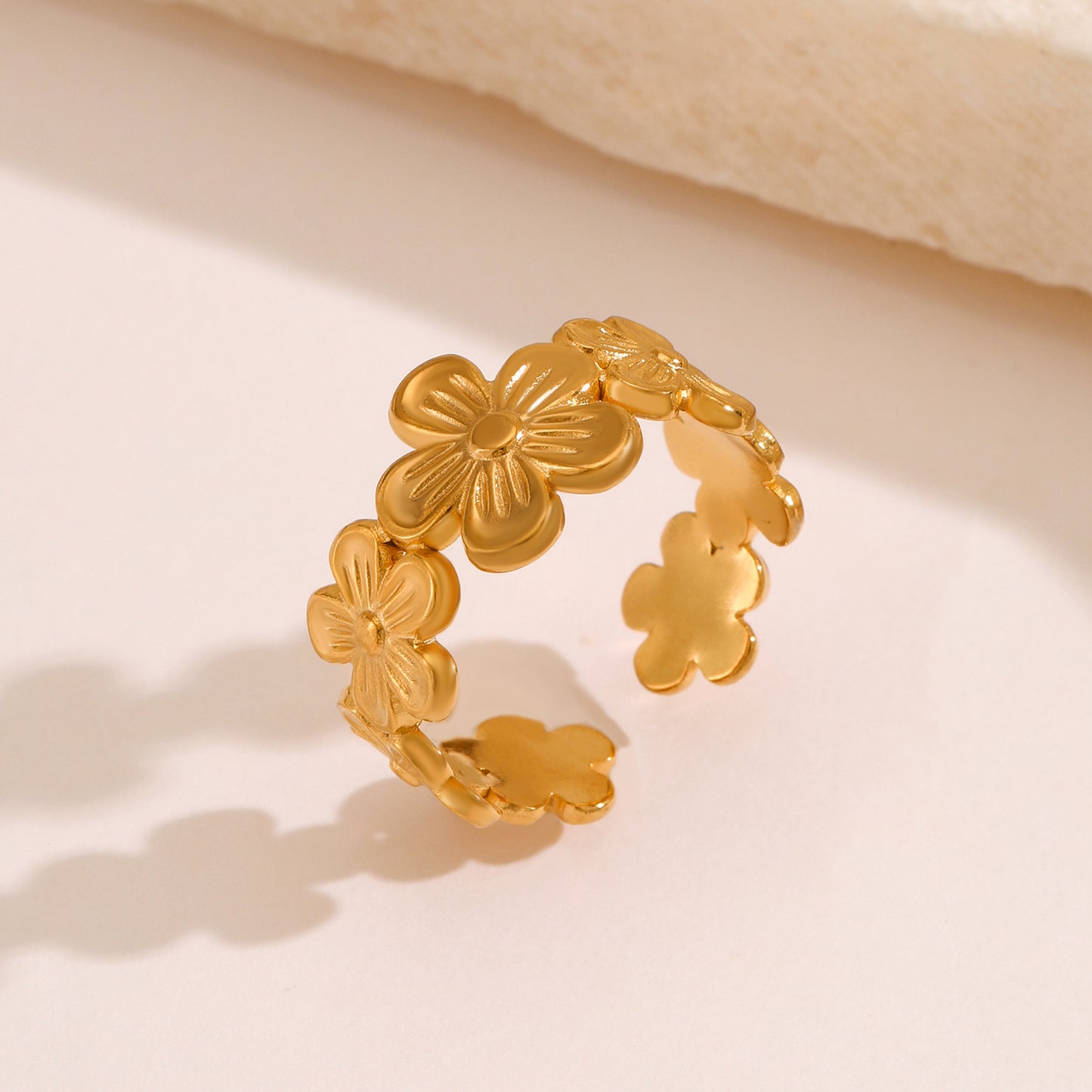 Women's Stainless Steel Flower Elegant Popular Style Rings