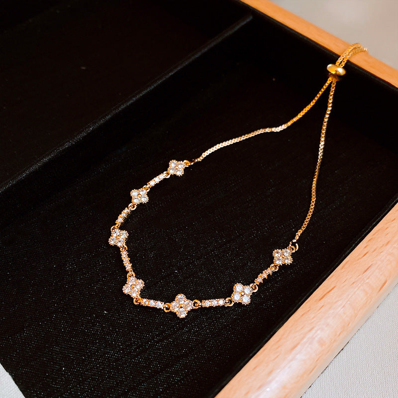 Women's High Version Lucky Four-leaf Grass Light Luxury Bracelets