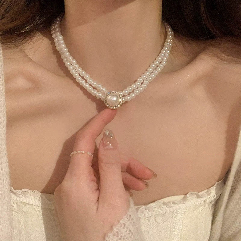 Women's Elegance French Classic Style Clavicle Chain Necklaces