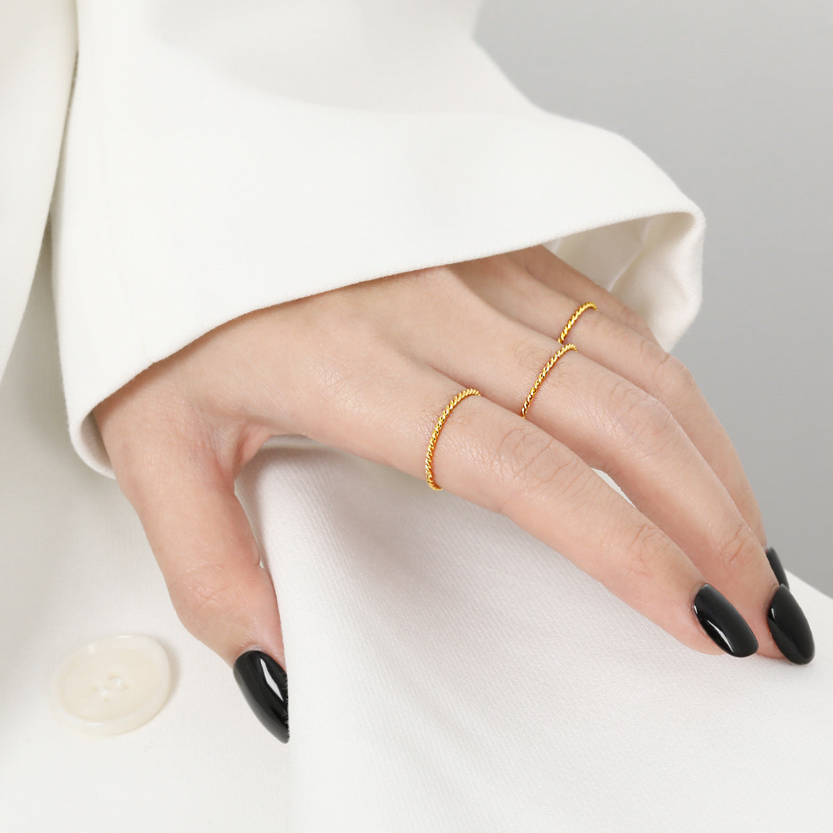Female Twin Twist Fashion Personality Titanium Steel Rings