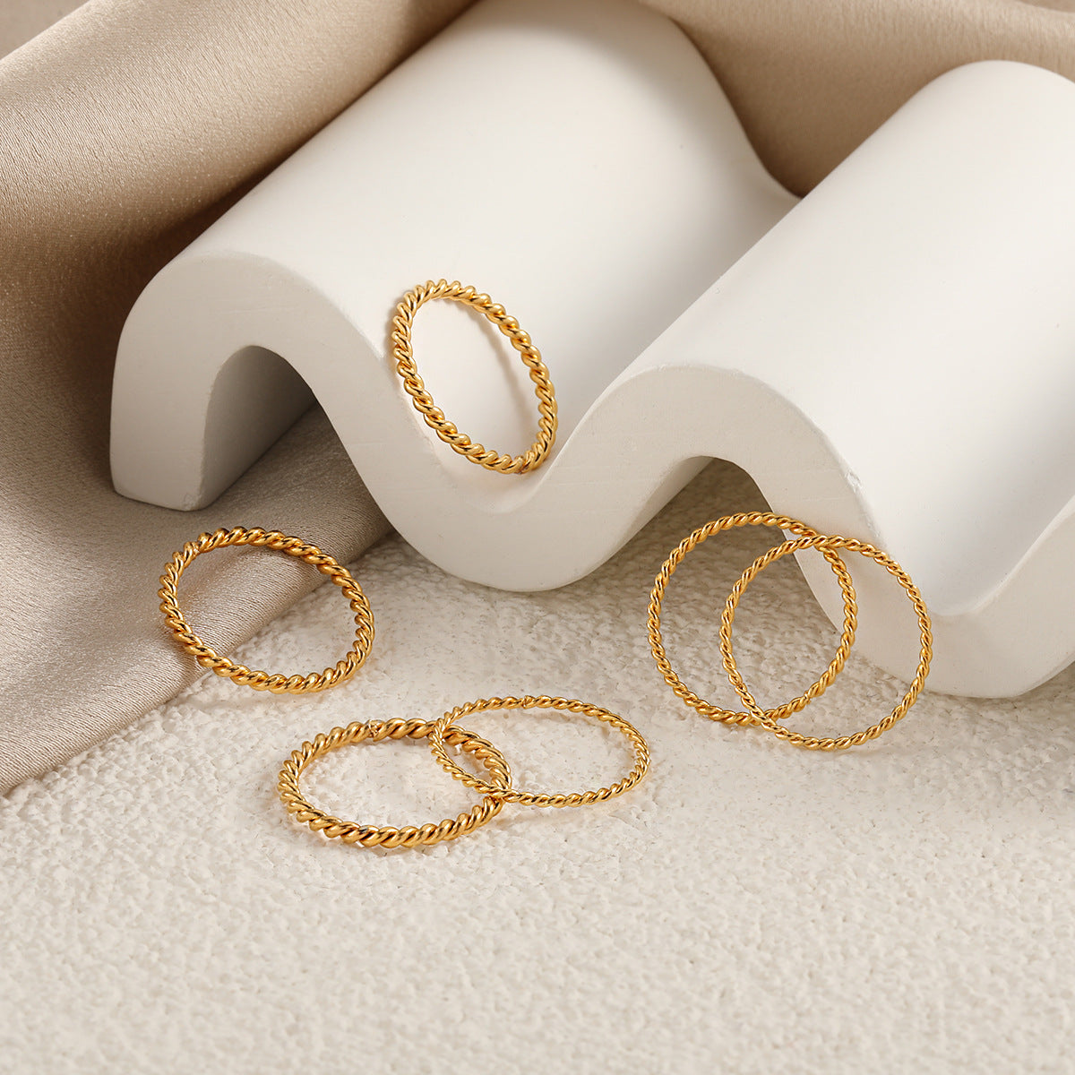Female Twin Twist Fashion Personality Titanium Steel Rings