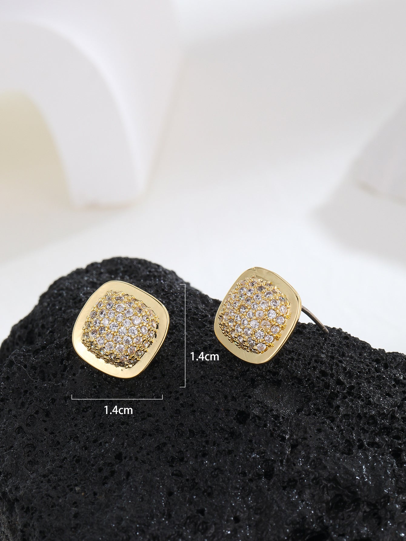 Niche Temperament High-grade Sier Needle Zircon Female Rings
