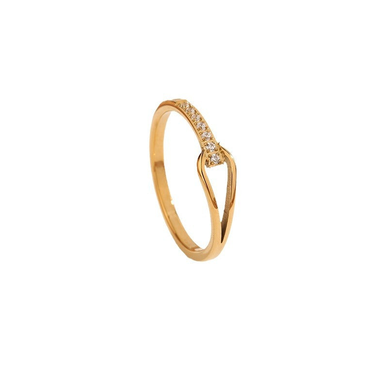Women's Drop Hollow Out Titanium Steel No Fading Fashion Claw Rings
