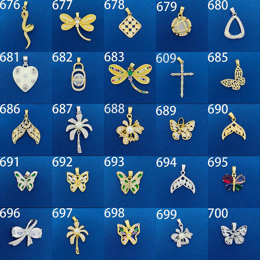 Random Match Fashion Classic Source Ornament Pendants