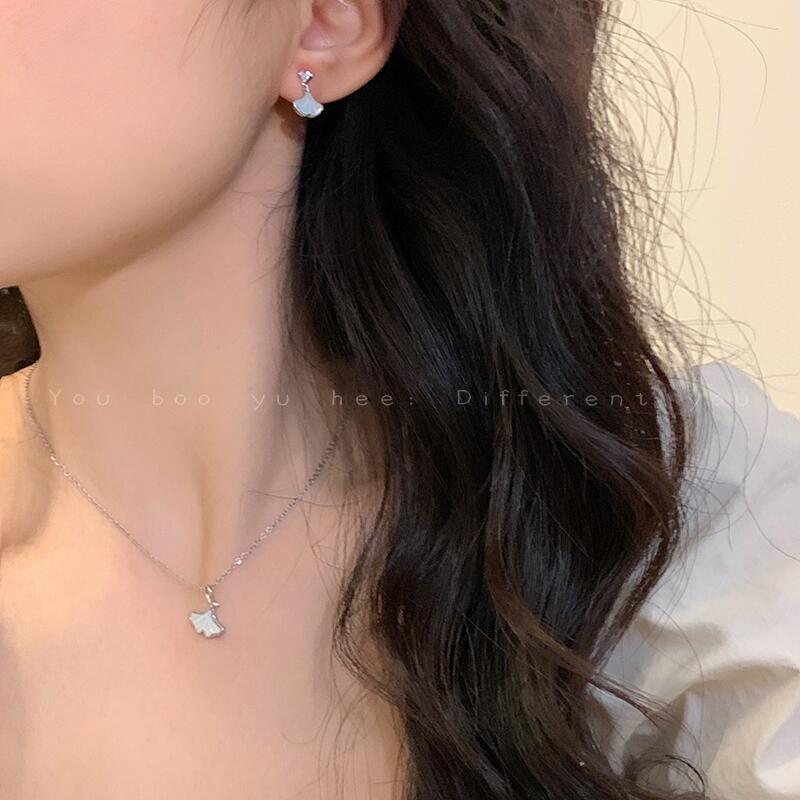 Women's Fine Light Luxury Exquisite Commuter Niche Design Clavicle Necklaces