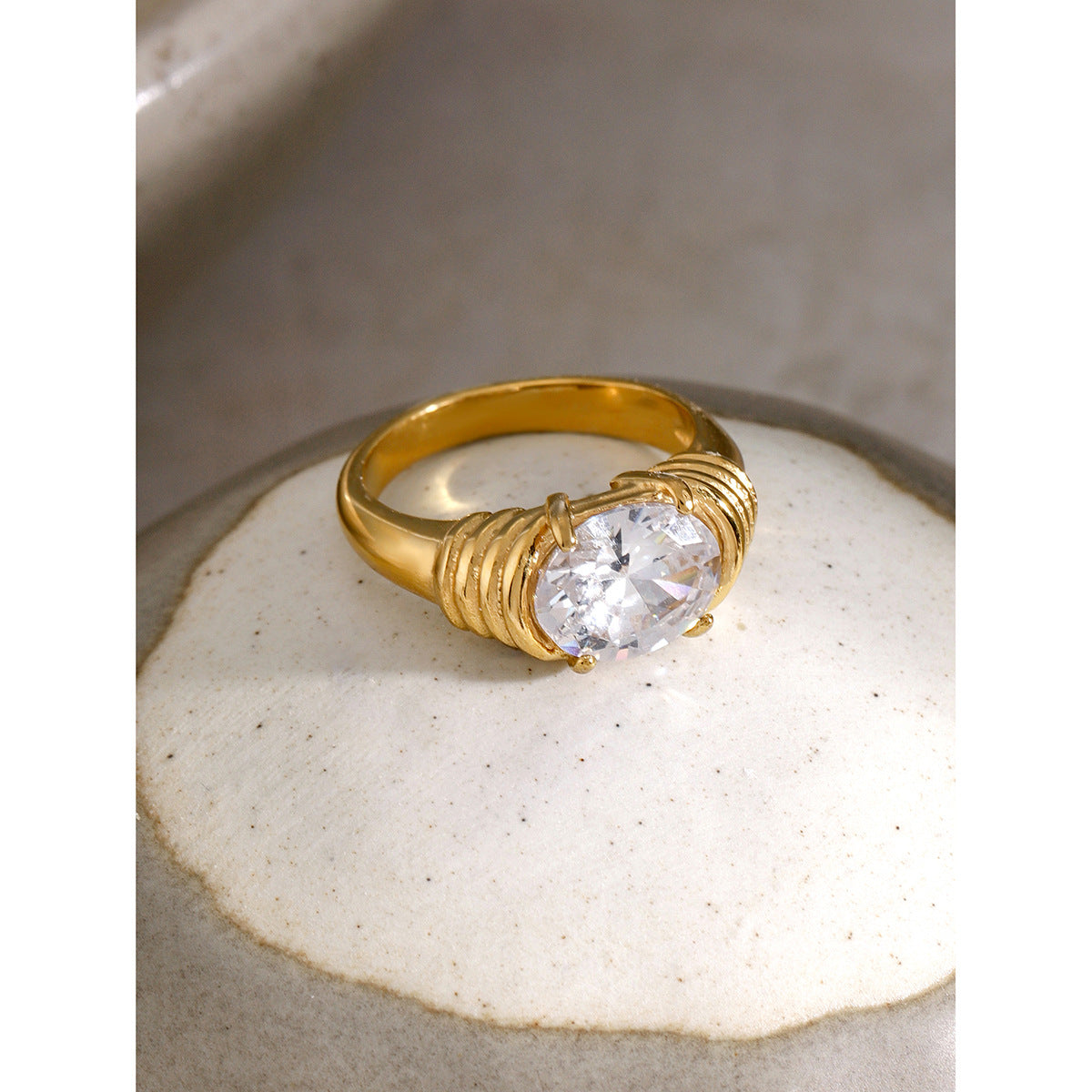 Women's Steel Trendy Thread White Rhinestone Titanium Rings