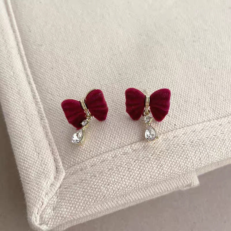 Sier Needle Drip Glazed Love Style Female Temperament Earrings