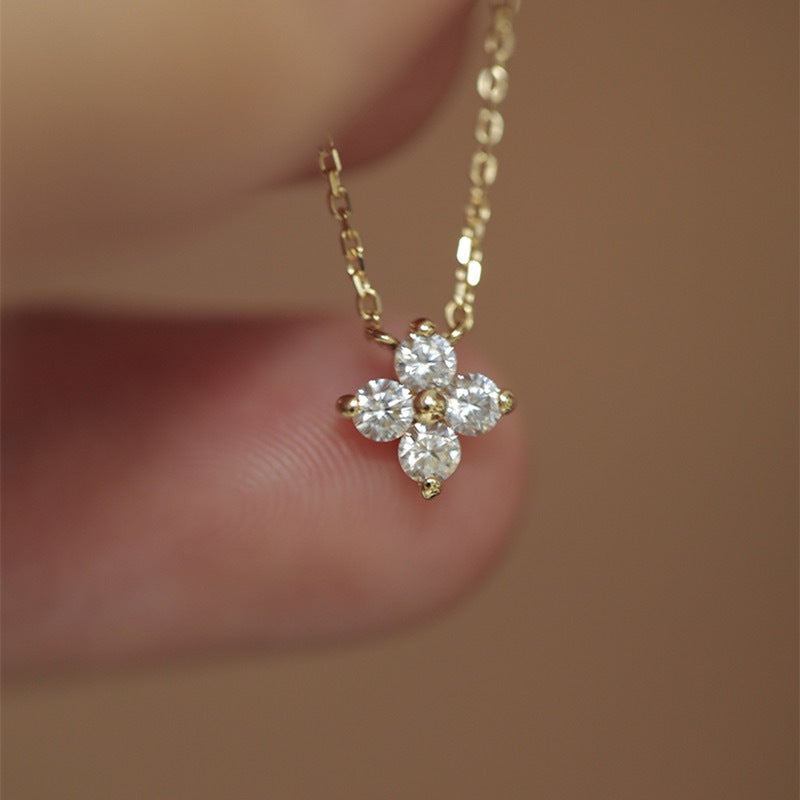 Plated Clover Small Female Clavicle Chain Necklaces