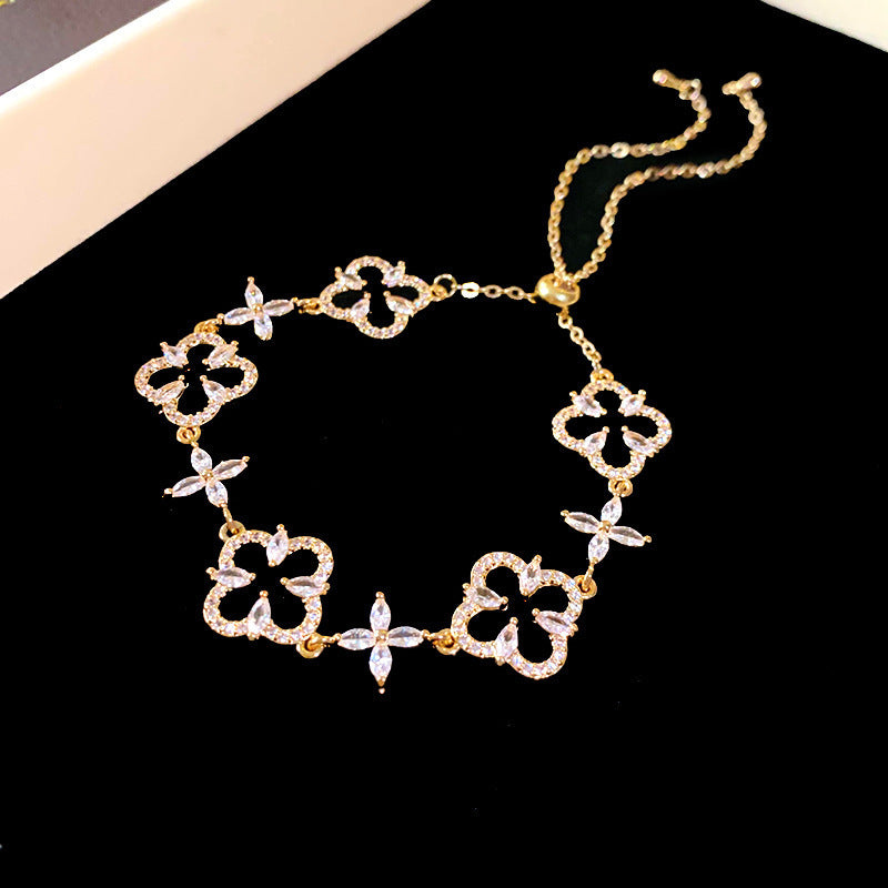 Women's High Version Lucky Four-leaf Grass Light Luxury Bracelets