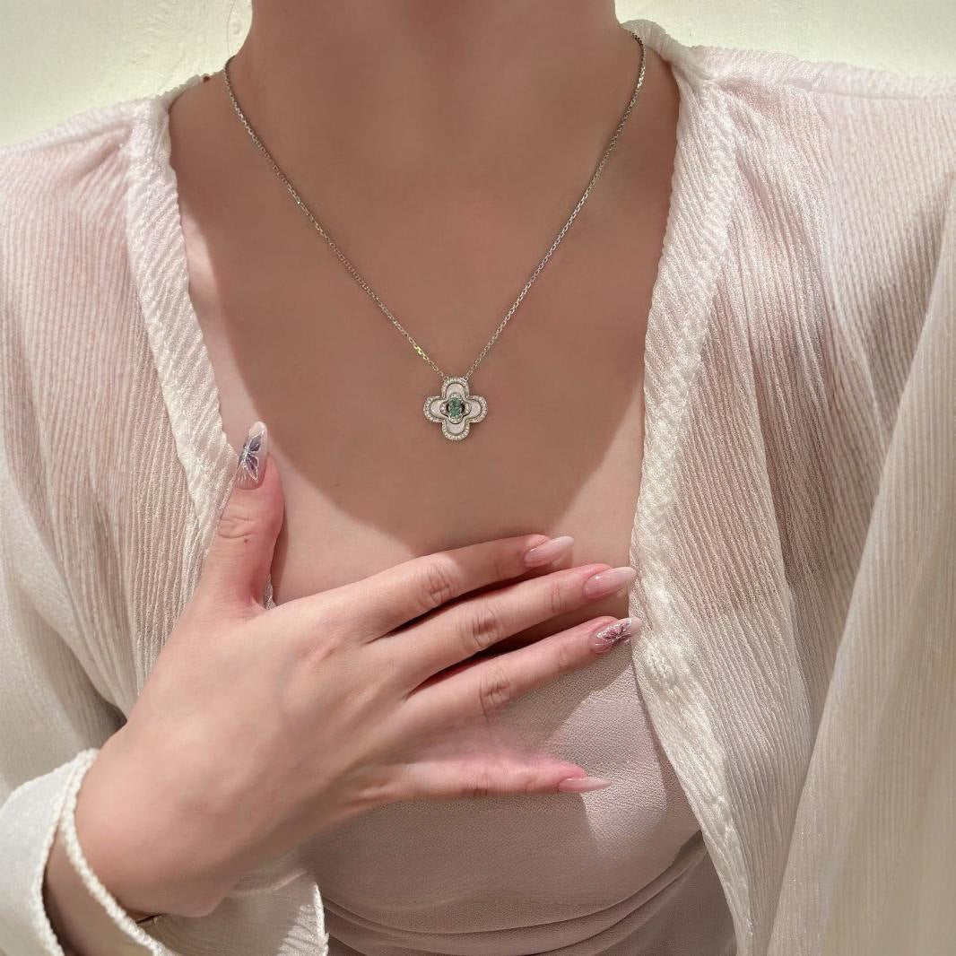 Women's Sterling Sier Four-leaf Clover White Shell Necklaces