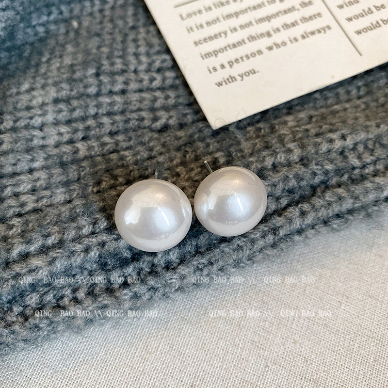 Women's White Steamed Bread Pearl For Compact Earrings