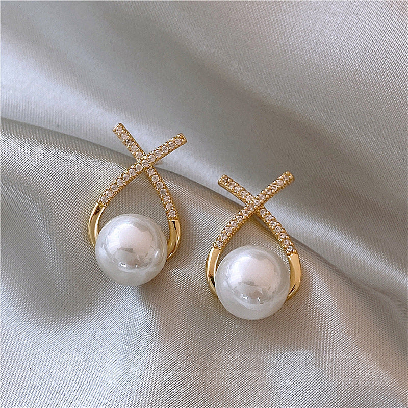 Women's Gold Plated French Entry Lux Pearl Fashion Dignified Earrings