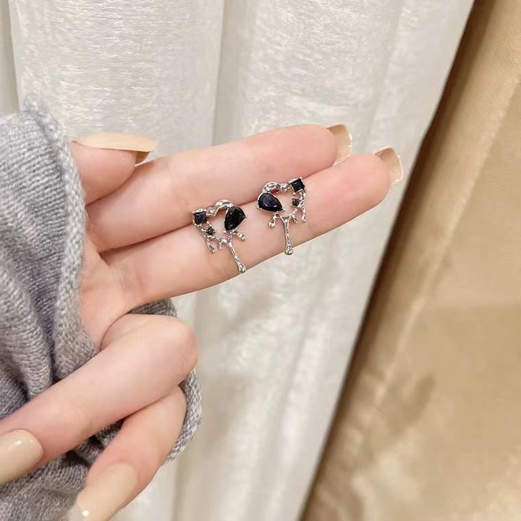 Women's Style Love Heart Set Trendy Temperament Earrings