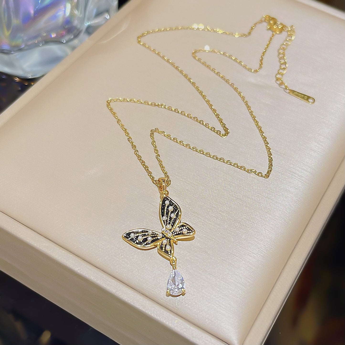 Women's Versatile High-grade Zircon Light Luxury Minority Necklaces