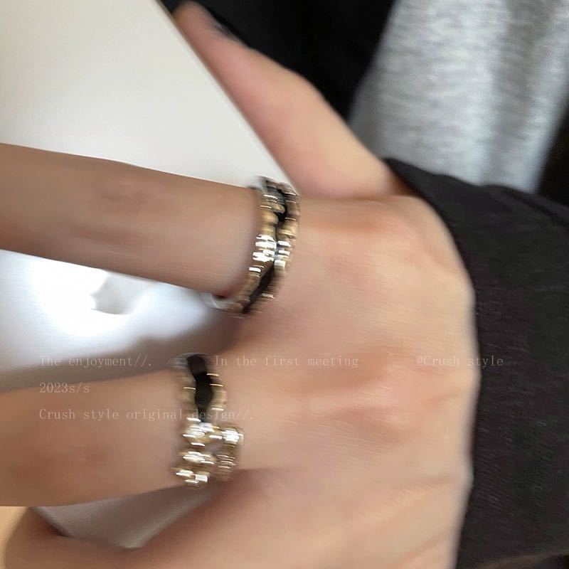 Black Drip Glazed Open Female Summer Niche Rings