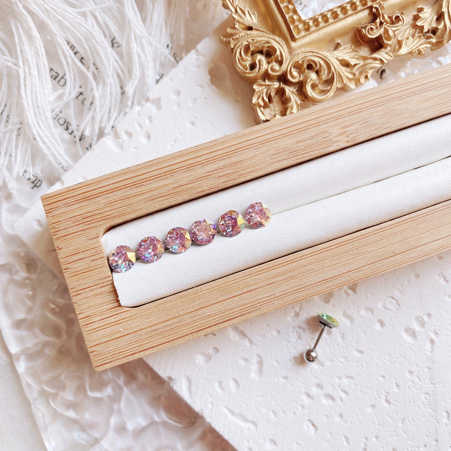 Coating Colorful Crystals Female Screw Tightening Earrings