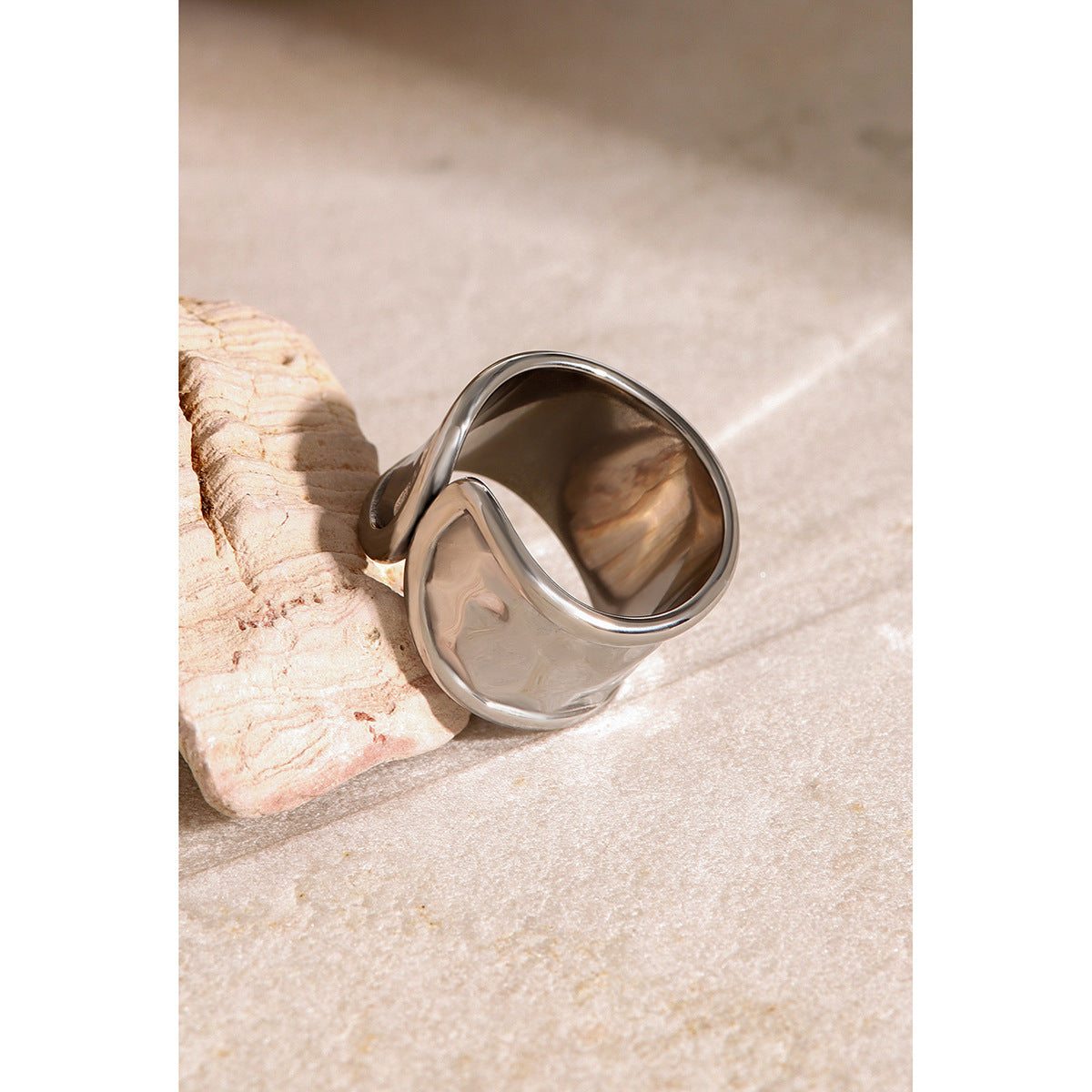 Stainless Steel Unique Niche Design Hammered Rings
