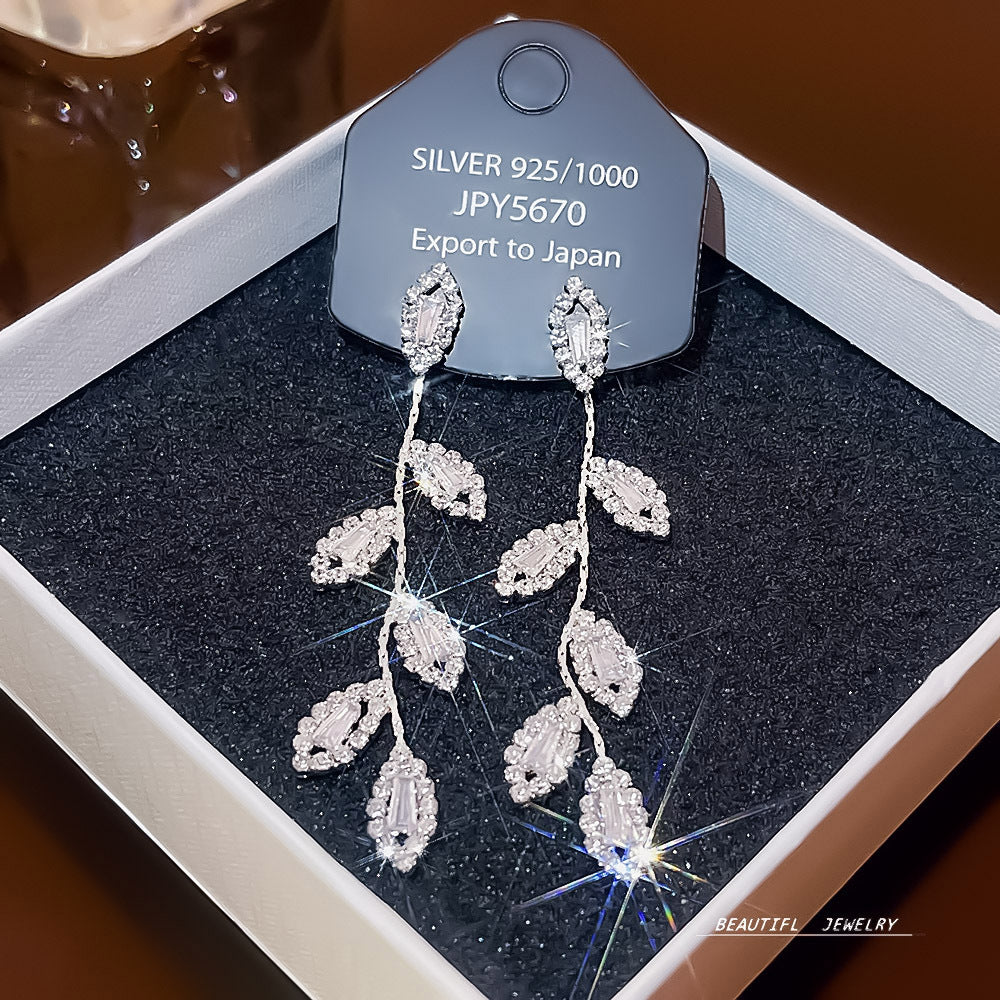 Women's Zircon Tassel High-grade Light Luxury Delicate Earrings