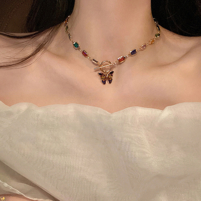 Women's Crystal Butterfly Retro French Niche Clavicle Necklaces