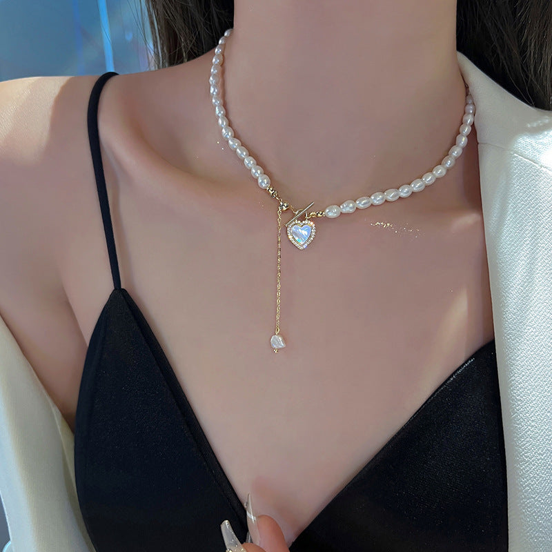 Chain Female Hot Pearl Design Light Pendants