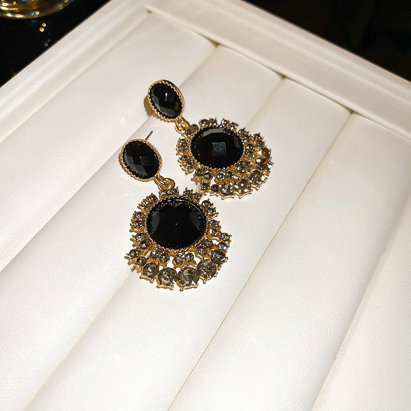 Needle Black Crystal Geometric Ear Minority Fashion Temperament Entry Earrings