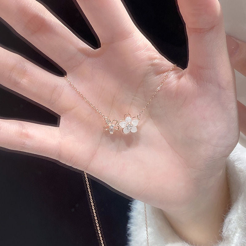 Niche Super Fairy Peach Clavicle Chain Necklaces