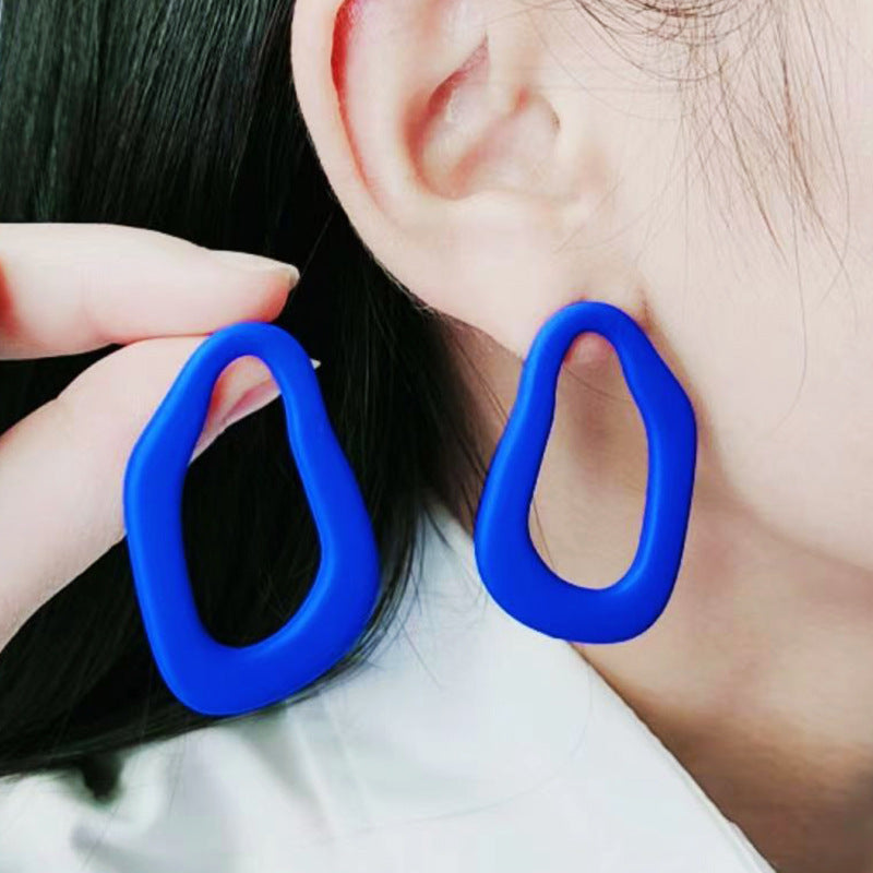 Women's Hollow Irregular Ear Acrylic Personality Simple Earrings