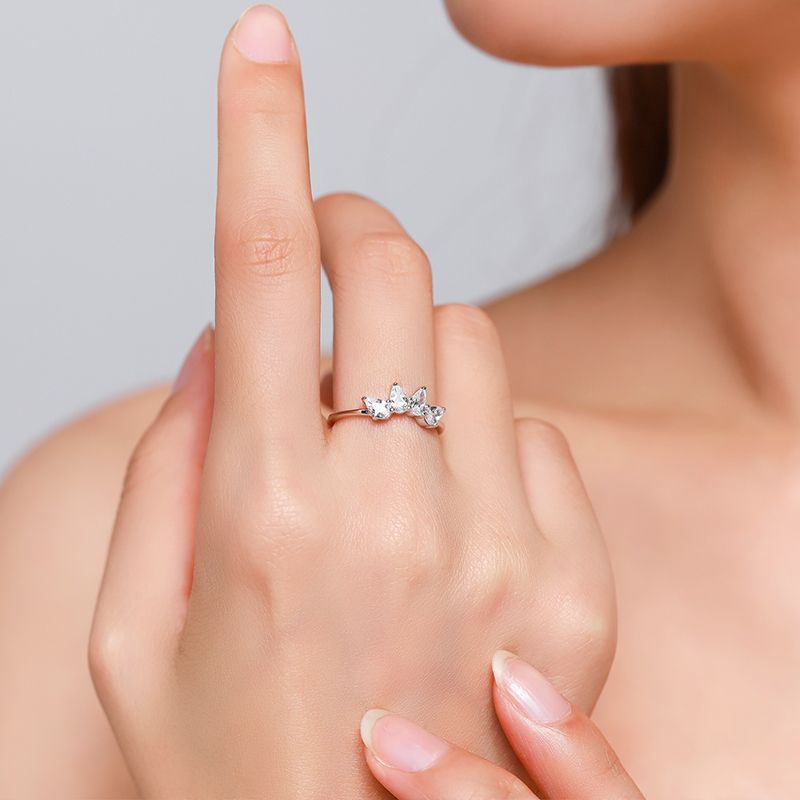 Female Korean Simple Light Luxury Drop-shaped Zircon Rings