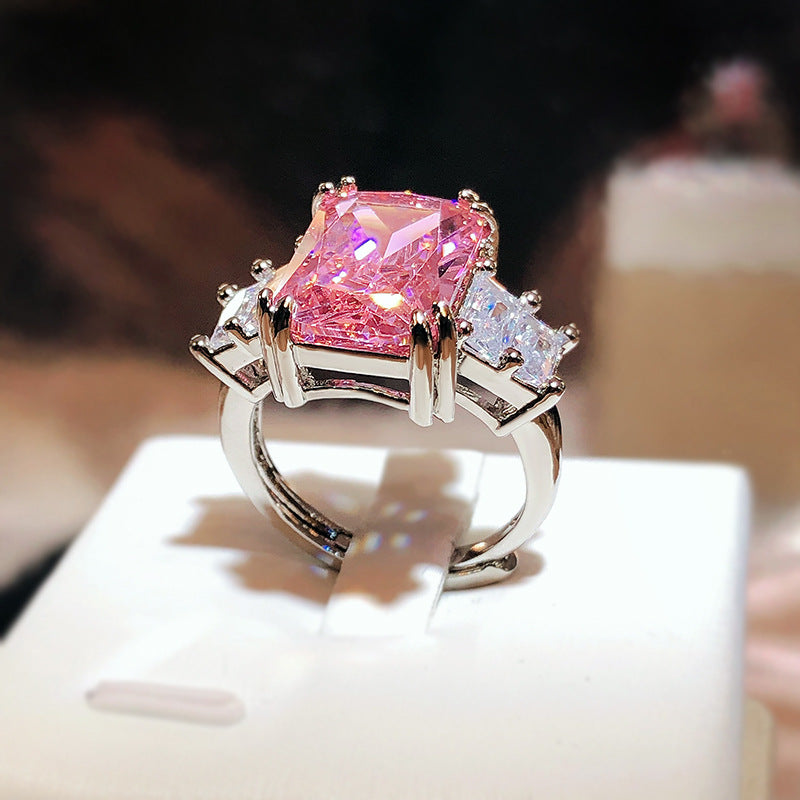 Overturn Stone Inlaid Powder Rhinestone Design Rings