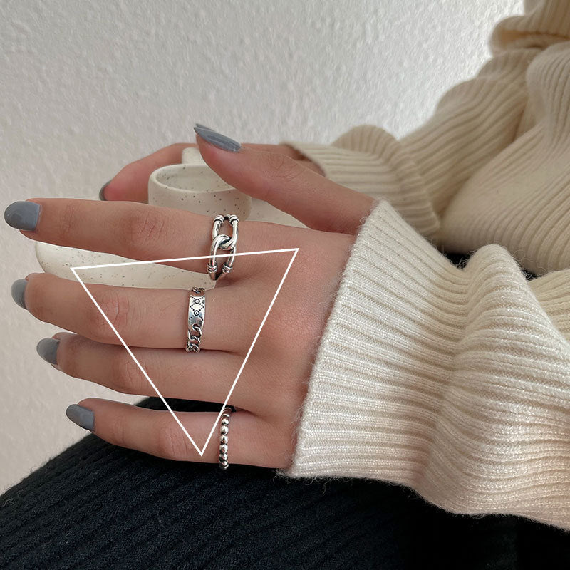 Design Female Simple Cold Style Chain Rings