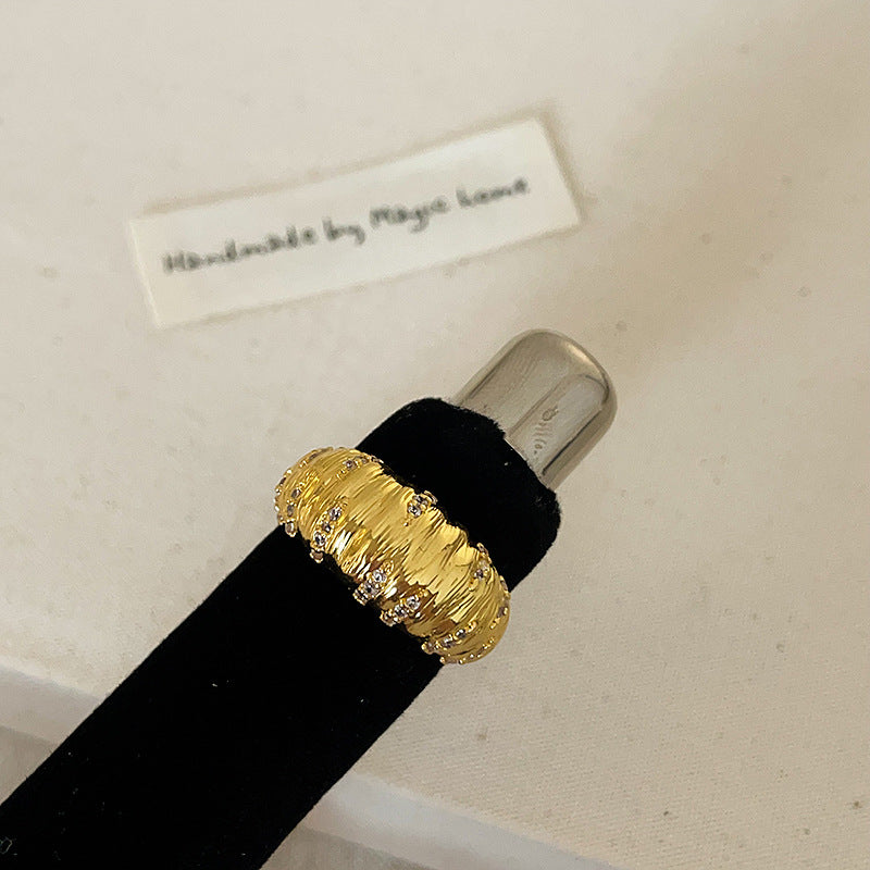 Antique Style Matte Metal Zircon Female Rings