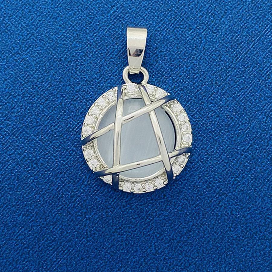Random Match Fashion Classic Source Ornament Pendants