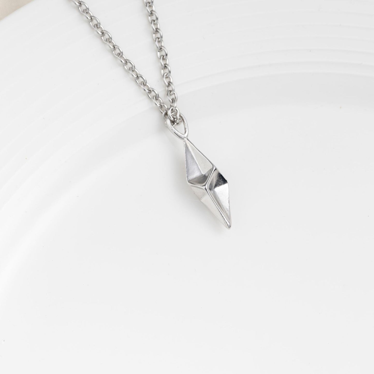 Men's Luxury Minority Simple Hip Hop Design Necklaces