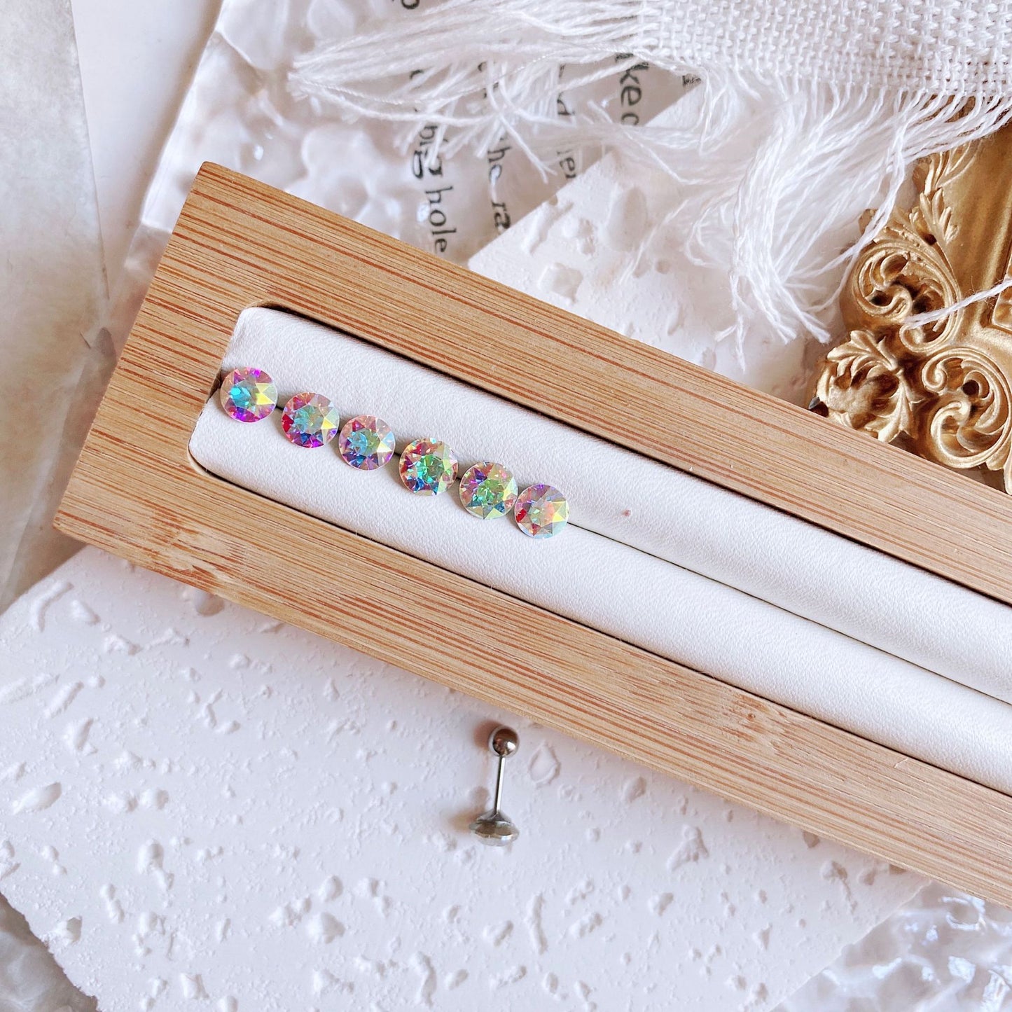 Coating Colorful Crystals Female Screw Tightening Earrings