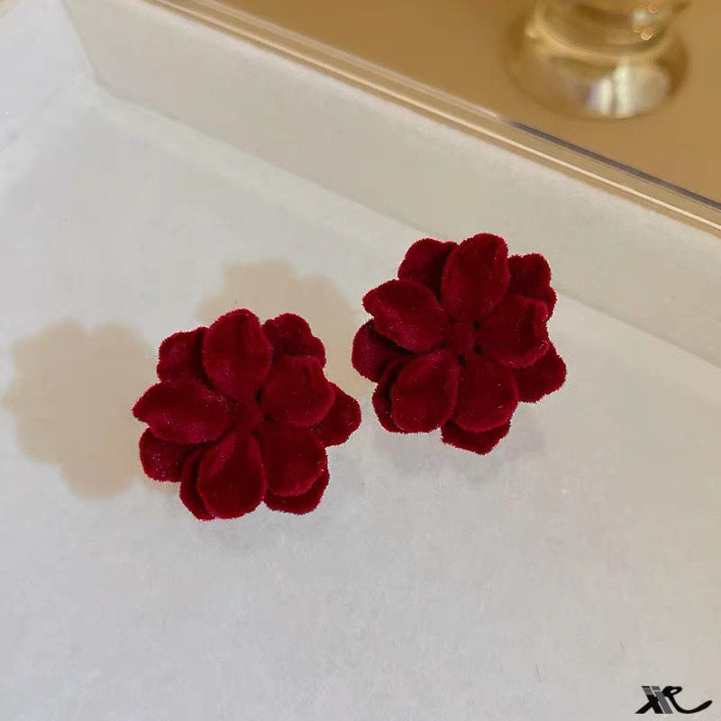 Sier Needle Drip Glazed Love Style Female Temperament Earrings