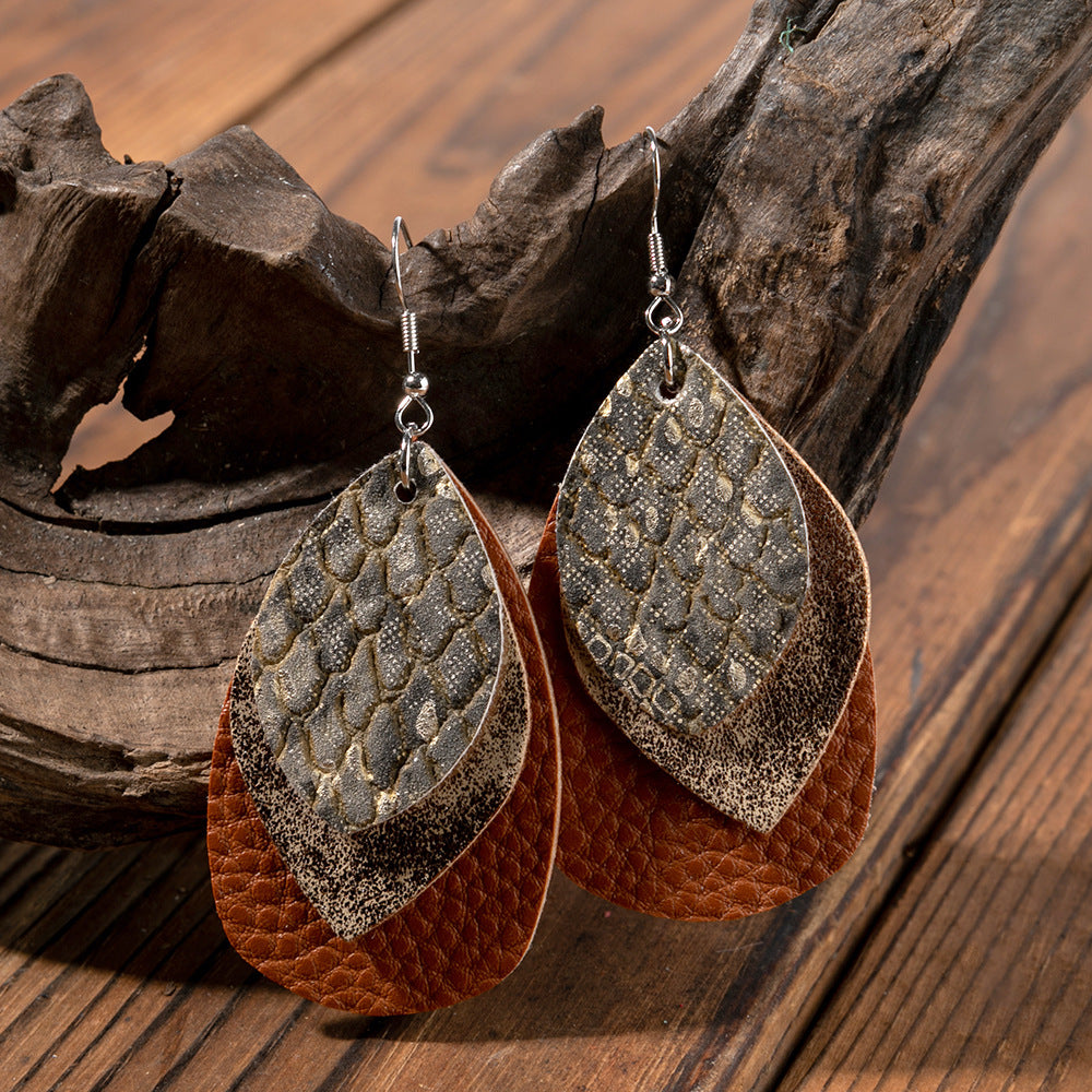 Retro Fashion Water Drop Leaf-shaped Leather Earrings