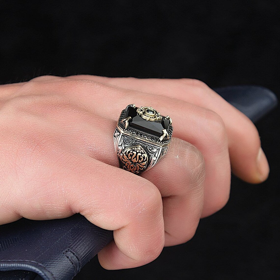 Women's & Men's Retro Ethnic Style Texture Inlaid Sea Rings