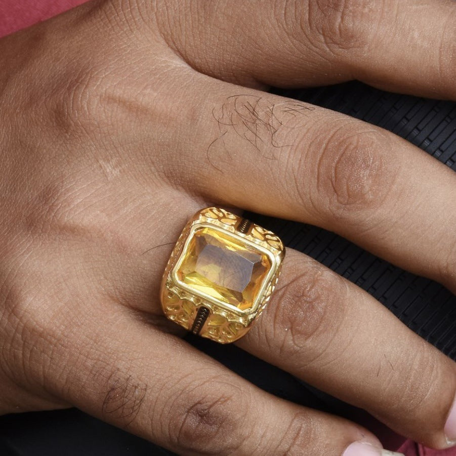 Men's Vintage Alloy Inlaid With Gem Engagement Rings