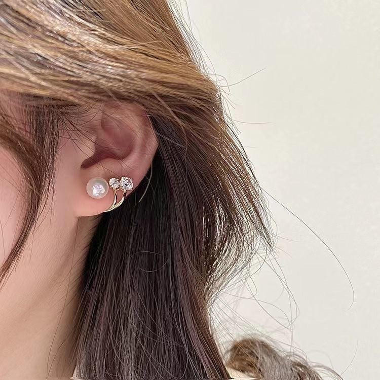 Women's Hot Mermaid Pearl Rhinestone Trendy Earrings
