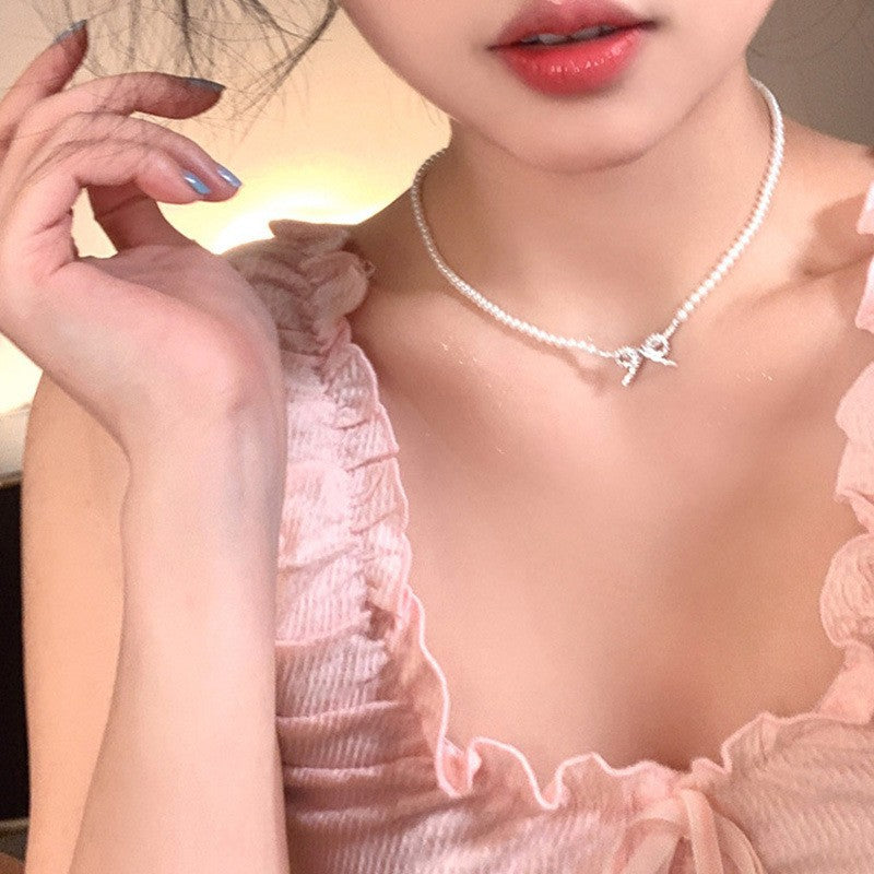 Women's Elegance French Classic Style Clavicle Chain Necklaces