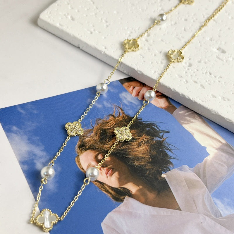 Inlaid Zircon Flower Pearl Light Luxury Temperament Classic Necklaces